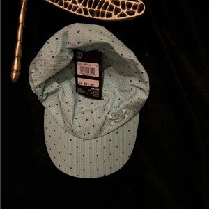 BNWT Women’s Under Armour Baseball Cap